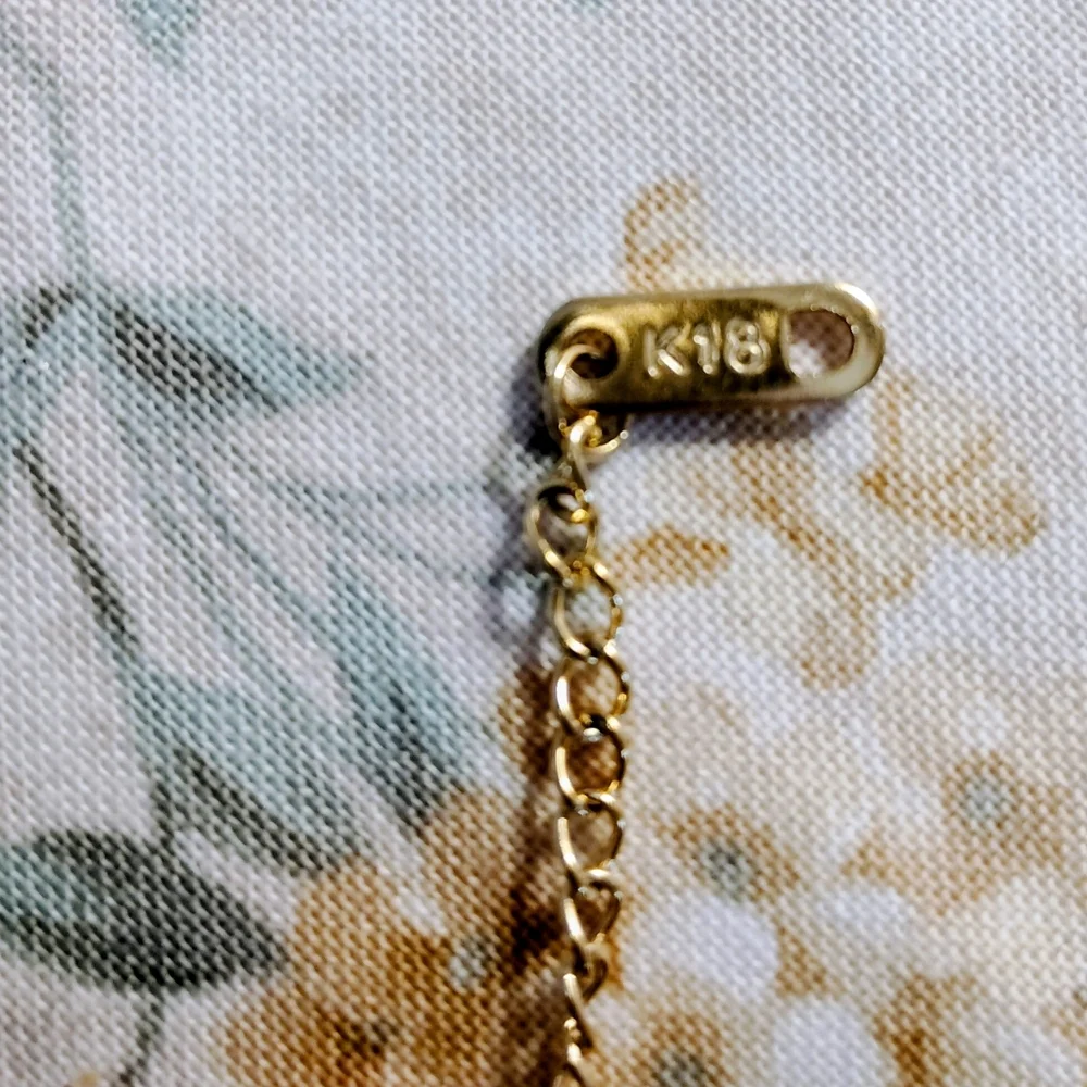 💎🖤LUXURY BLACK+GOLD c's Necklace💎 - Picture 3 of 4